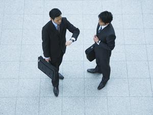 仕事探しは歴史のある派遣会社で